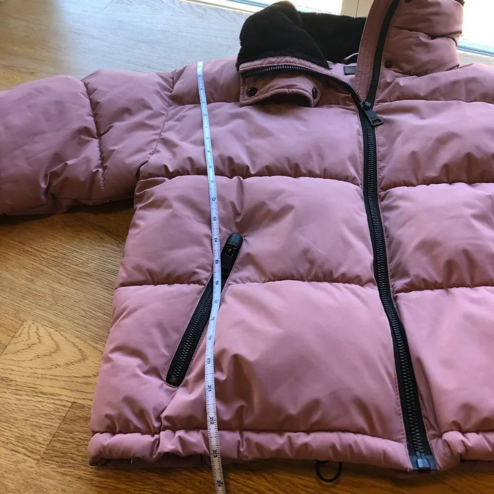 DKNY Oversized Mauve Puffer Jacket Size Medium